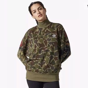 Adidas Pharrell Williams Hu Hiking Camo Top CY7489